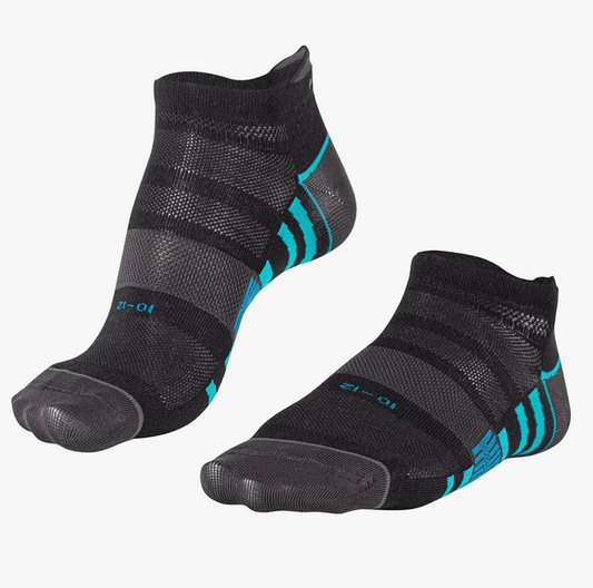Pair of black Falke Hidden Dry Lite running ankle socks with blue accents and toe separation